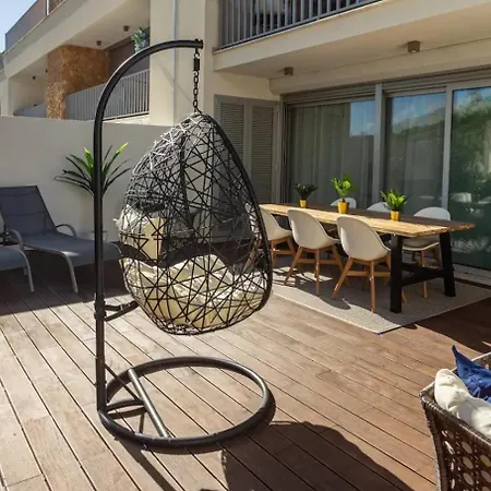 Отель With Heated Rooftop Pool Албуфейра